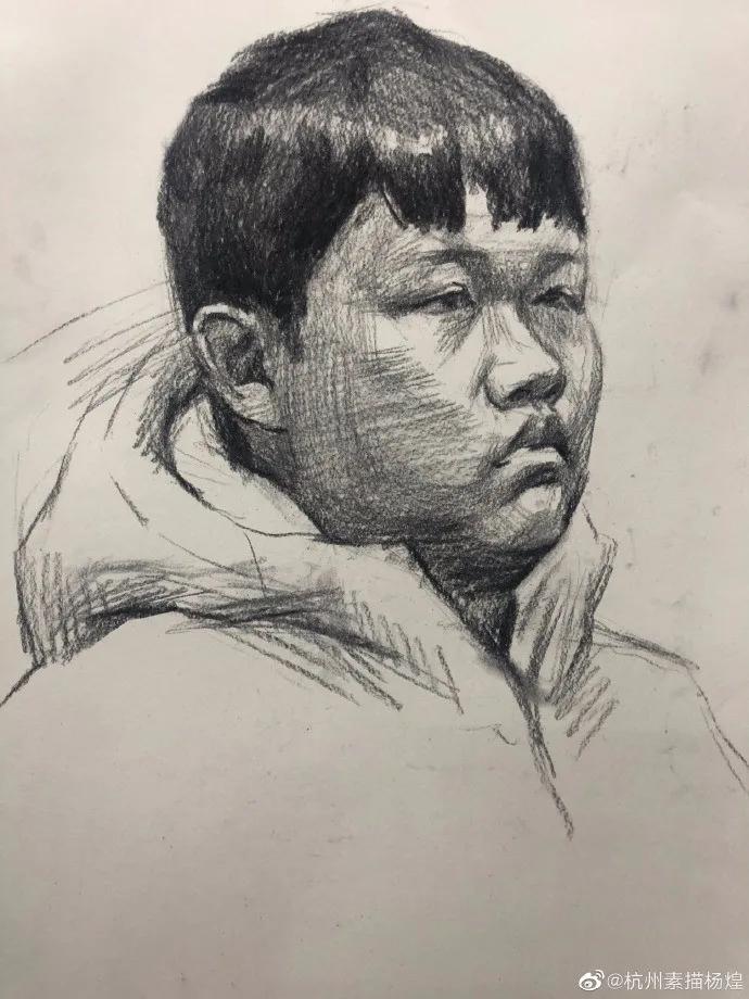 他笔下的女子油画细腻唯美,古典美女画唯美古风素描