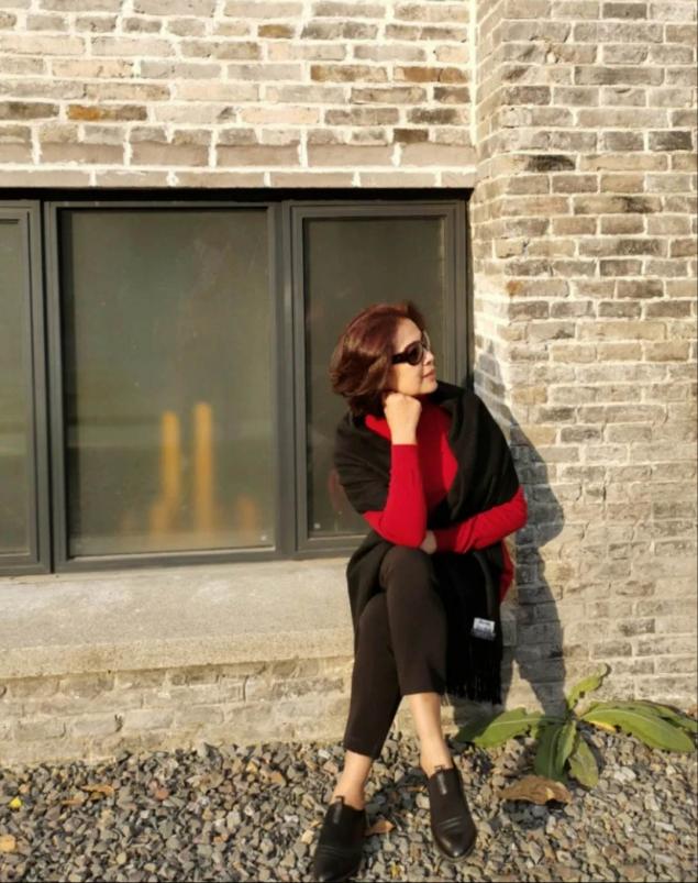 中国红穿搭,衣品好的女人都这样穿