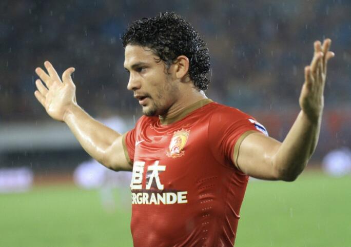 艾克森回应入选国足,艾克森回应中文