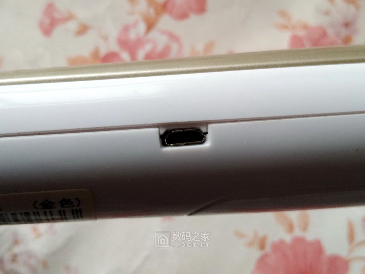 电蚊拍电路图原理检修视频,电蚊拍紫光灯维修