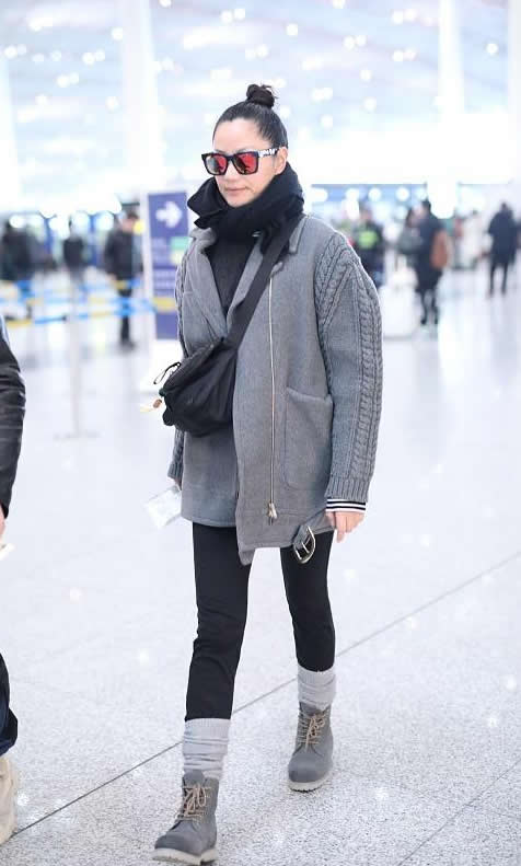 瞿颖年轻时穿搭,瞿颖穿搭