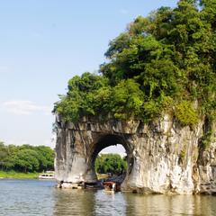 桂林旅游景点攻略最高的山,桂林十大必去景点介绍