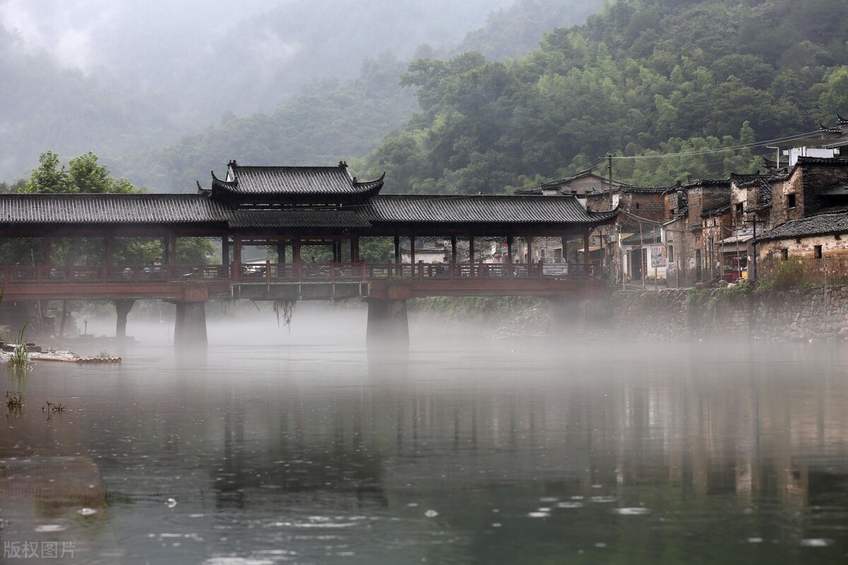 国内景色最美的十大古镇,国内风景优美的十大古镇