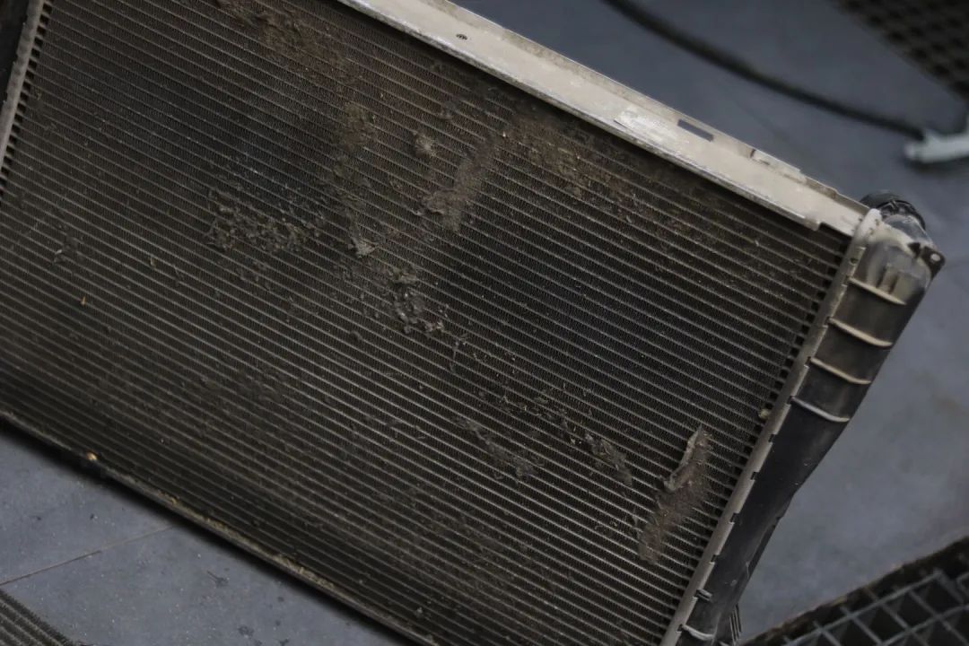 怪兽修车老车翻新,宝马e90325i