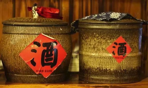 白酒酿造过程视频大咖辨酒,白酒酿造工艺全过程