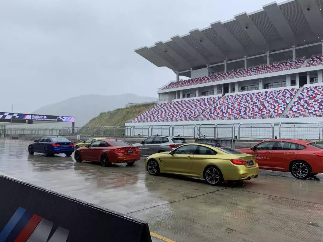 倒车影像不清晰，音响一般...宝马真的有这些槽点吗？|9月长测