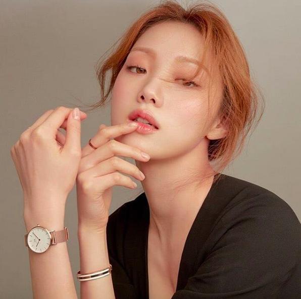 新出的dw手表价格变化,美到炸天的dw新款钢带手表