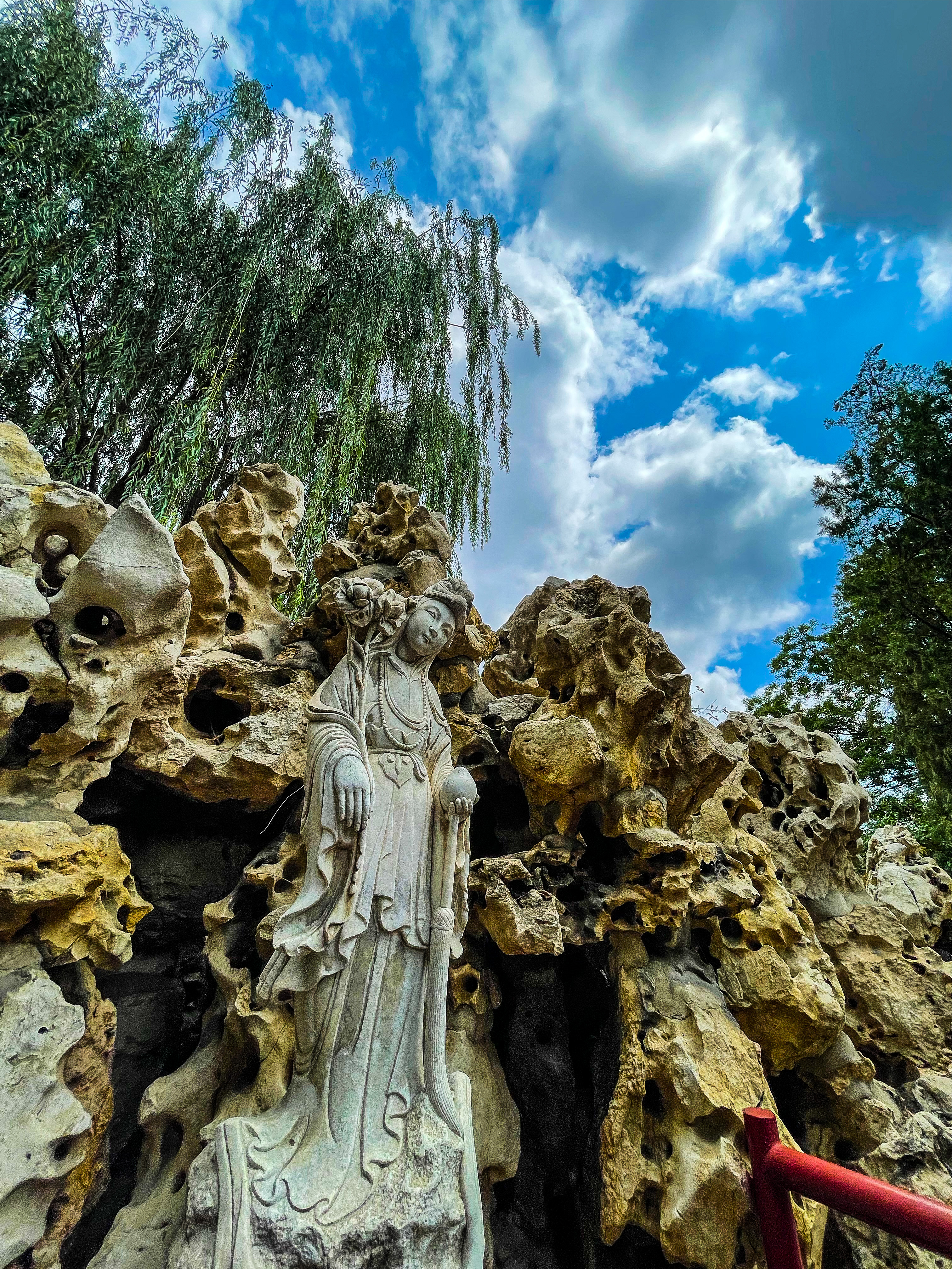 保定市古莲花池夜景,保定古莲花池美照