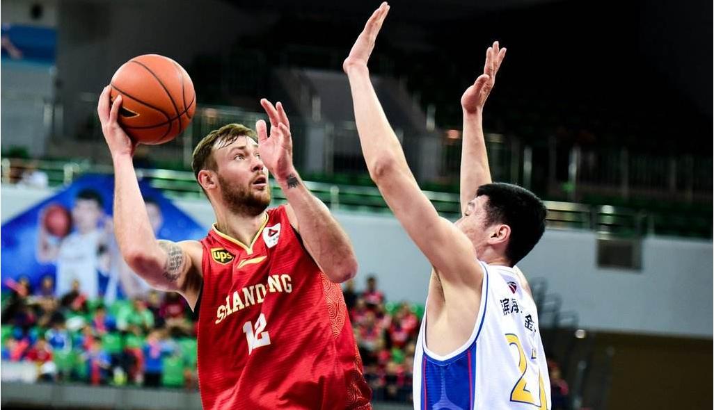 莫泰来新疆,莫泰来广东队总决赛