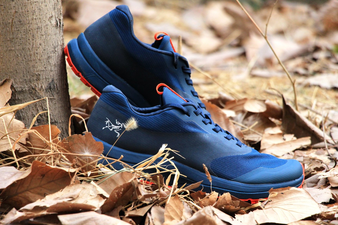 始祖鸟鞋男款冬季评测,始祖鸟夏季男款休闲运动鞋测评