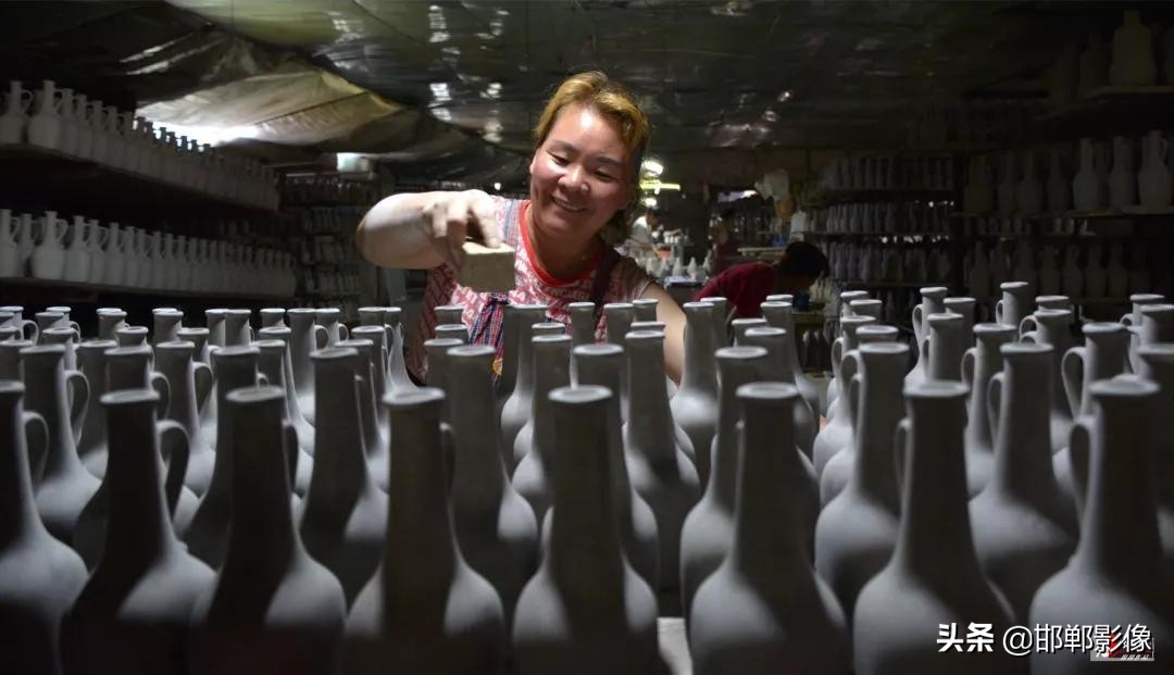 航拍峰峰风景视频,峰峰风景照