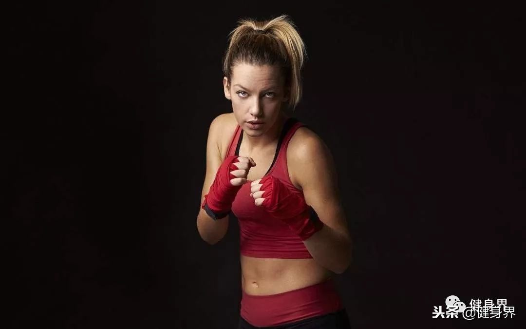 女子防身只需七招 (女子防身实用技能)