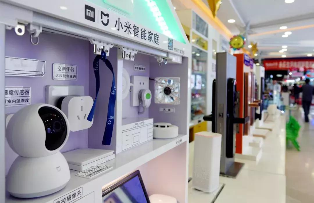 十亿赌约的相爱相杀，格力做手机小米造空调，董明珠骂雷军小偷