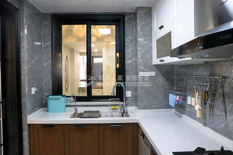 烟台城市人家现代简约风格装修,烟台四季花城装修设计图