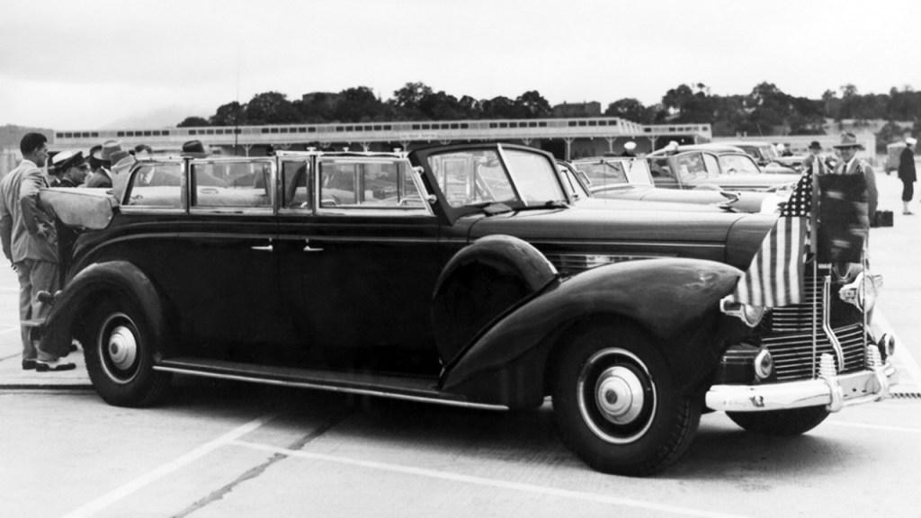 代号野兽!花费十年打造的蓝星第一强国总统乘坐的车到底有多安全