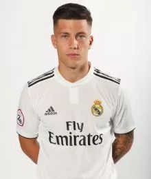 花样百出,势不可挡,卡斯蒂亚少年们是怎样踢球的?