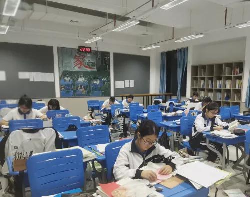 梅花香自苦寒来原唱,梅花香自苦寒来完整版