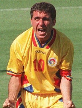 足坛十大领袖,足坛十大中场指挥官