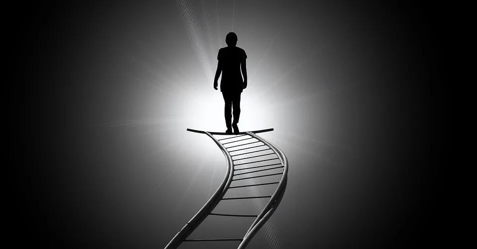 2020旅行社人间真实：不谈业绩，只论生死，我只配拿最低工资