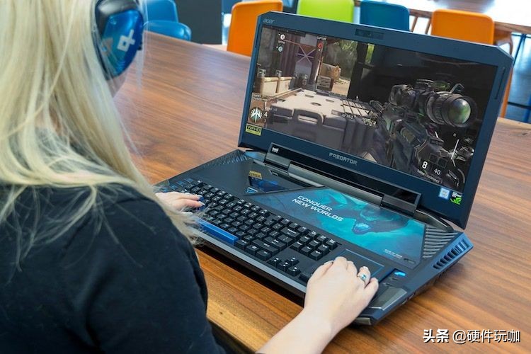 大学生应该买笔记本电脑还是台式,大学生建议买笔记本还是台式电脑