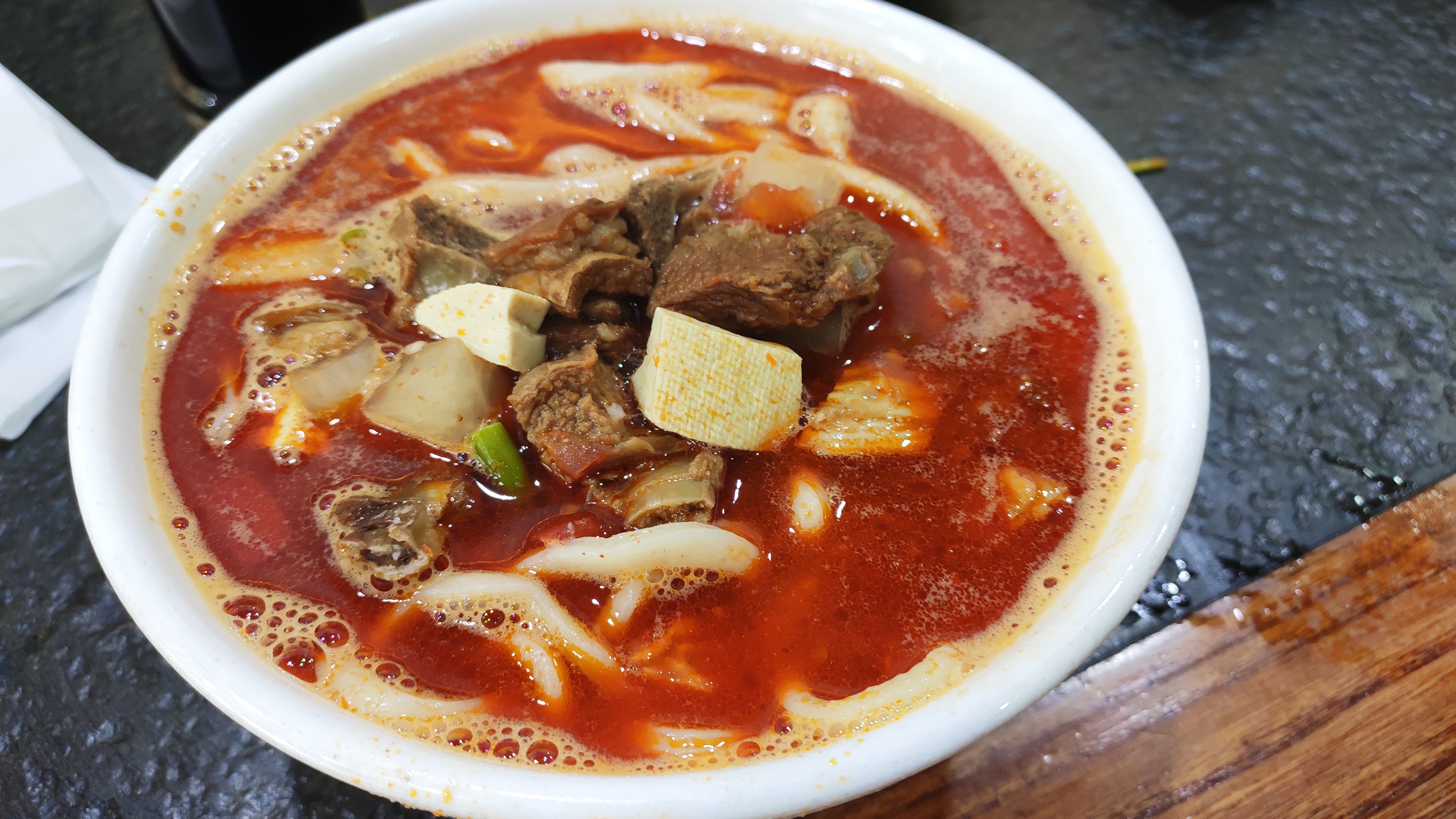 搓面下肚就发车,韩美林艺术馆里摆POSE,贺兰山边看睡佛