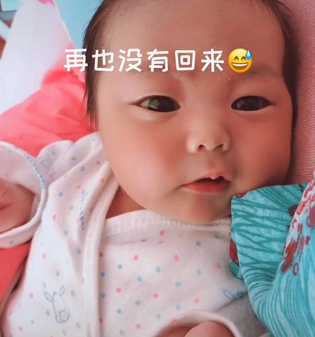 宝宝刚出生是单眼皮,宝宝刚出生就睁眼睛以后是双眼皮