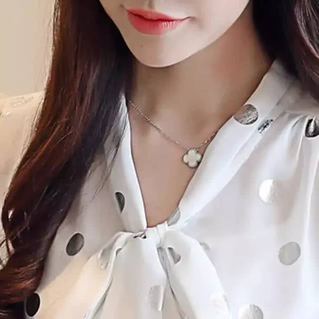 洋气减龄小衫毛衣 (洋气减龄毛衣小衫)