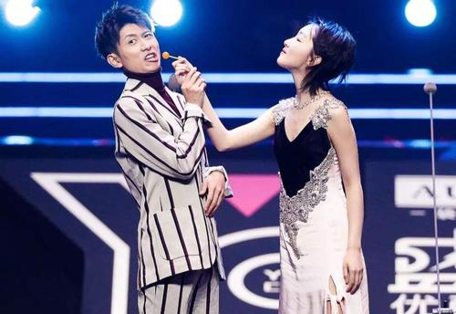 肖战和杨紫堪称女神收割机,杨紫男神收割机