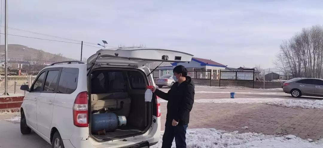 村民卖菜难的问题,村里买菜难