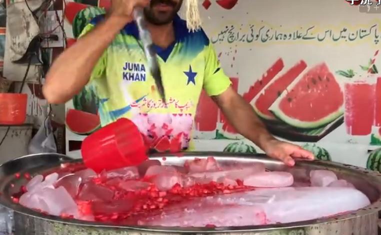 外国冰镇西瓜汁,炎热的夏天喝西瓜汁