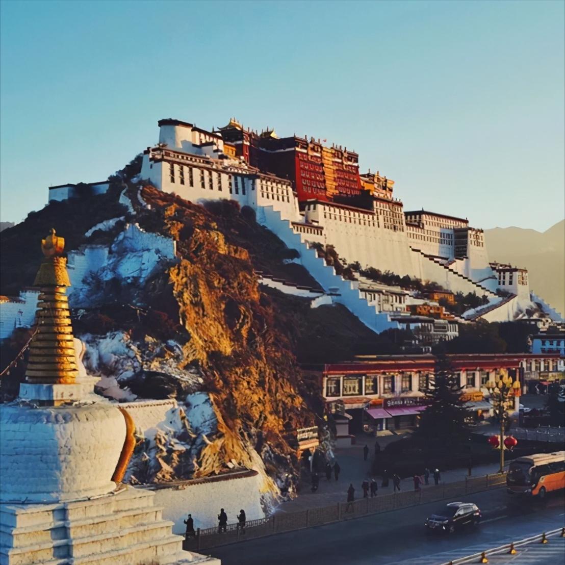 千年拉萨,拉萨圣城