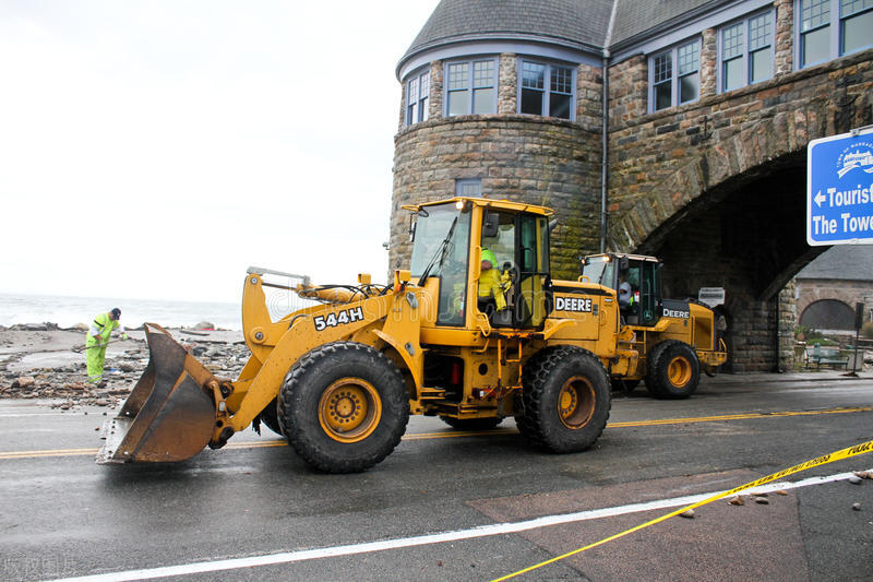 全球工程机械前十强,全球工程机械前十强中国上榜3家