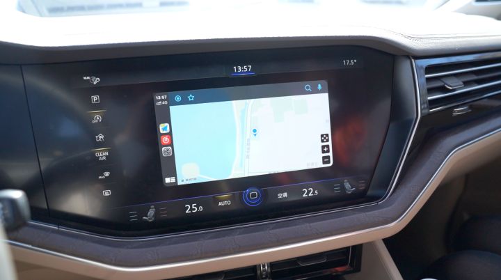 性价比超高的大众途锐低调提车记,低调的豪华suv18款大众途锐