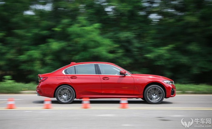 新款宝马325li驾驶感受怎么样,宝马325li新款2024款驾驶感受
