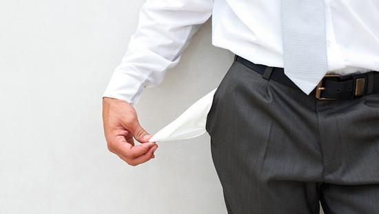 飞机退票审核通过航司一直处理中,因航司原因取消航班退票退全额吗