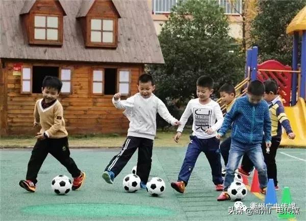 全国首批少儿足球特色幼儿园,成都全国足球特色幼儿园