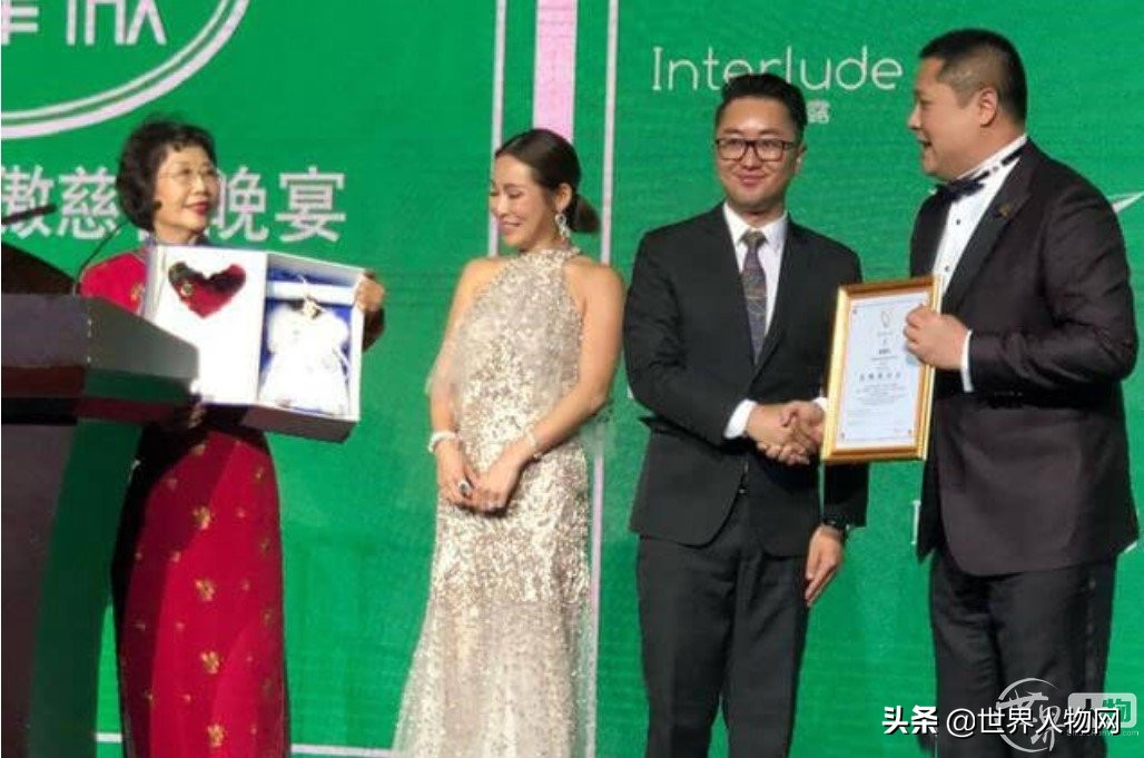 钻石总裁高博：一面商业一面慈善