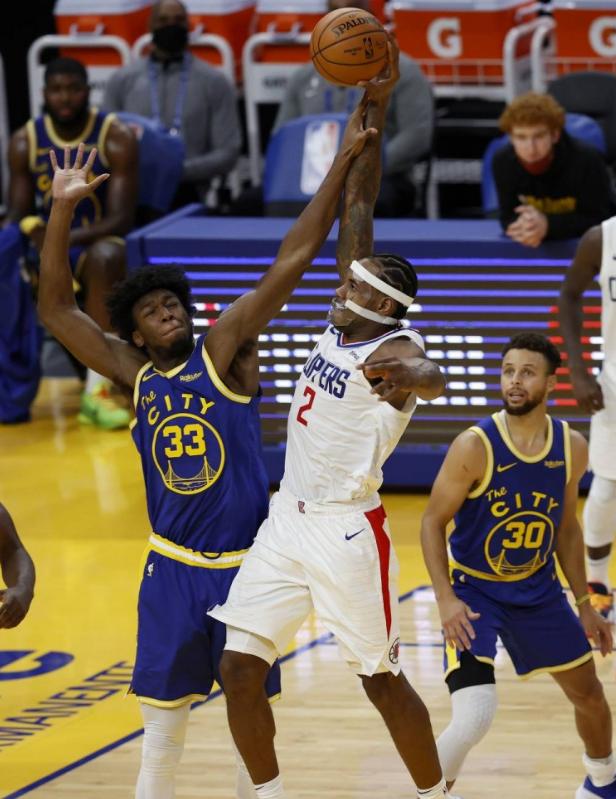 美媒预测勇士5大核心未来,美媒评价勇士第三赛季