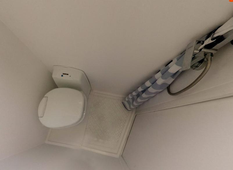 双轴公寓式拖挂房车,u型小型拖挂式房车