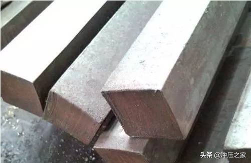 圆钢材重量计算公式,方形钢材的重量计算公式