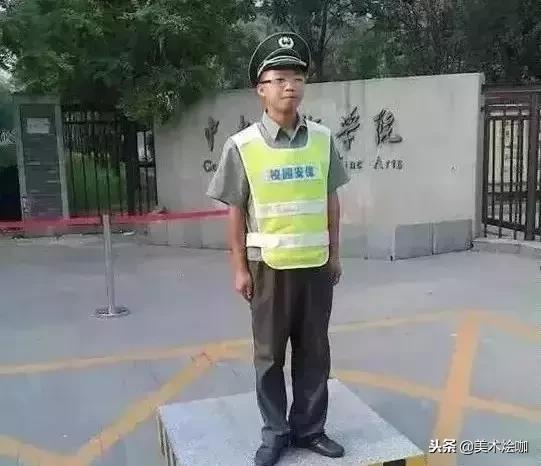 美术生画画哭,美术生哭完了继续画