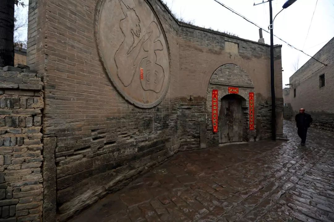 灞辫タ鏅嬪煄鏃呮父蹇呭幓鍗佸ぇ鏅偣,灞辫タ澶у悓鍗佸ぇ鏃呮父鏅偣