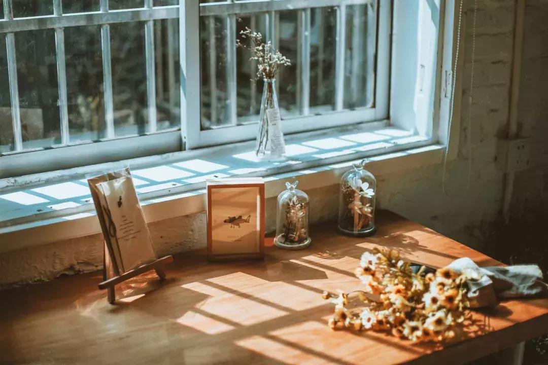 又一酒店,一酒店倒塌致多人被埋