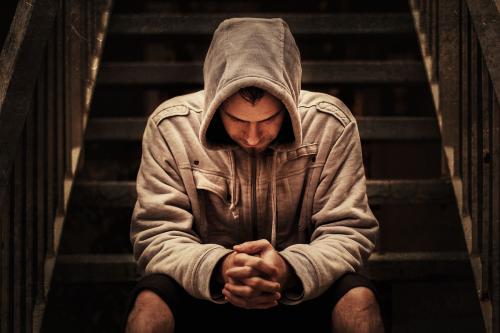 有人朋友落难了性格偏激怎么开导,分析遇到心理问题如何自我调适