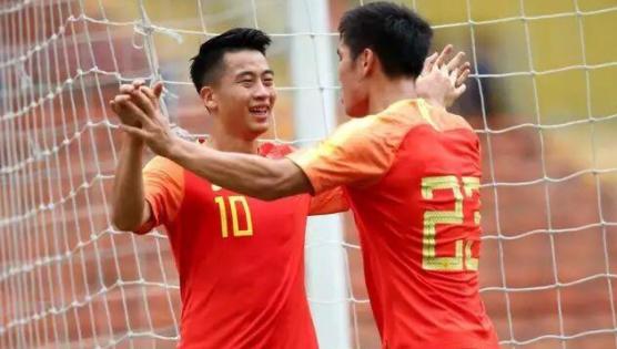 武磊接班人再次在土伦杯爆发进球！能力不俗深得希丁克器重