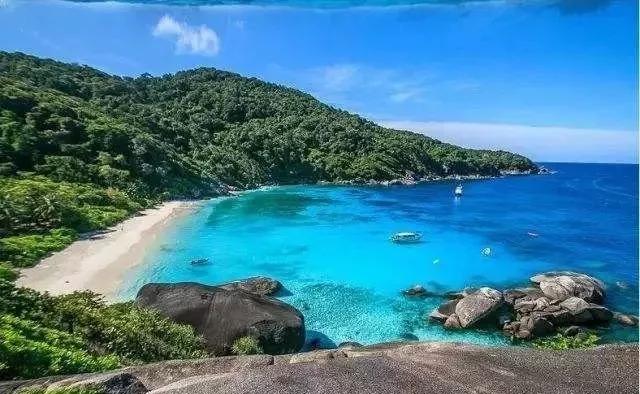 在泰国的中国人一般干什么,在泰国生活的中国人生活日常