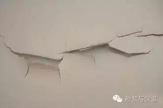 外墙腻子脱粉起皮咋回事,腻子脱粉起泡