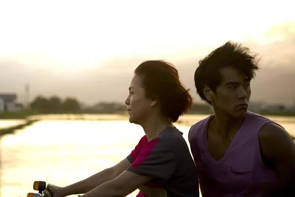 翻滚吧阿信彭于晏牛仔,翻滚吧阿信体育精神