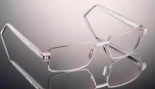 中国7亿人近视,中国近视人数已超6亿是真的吗