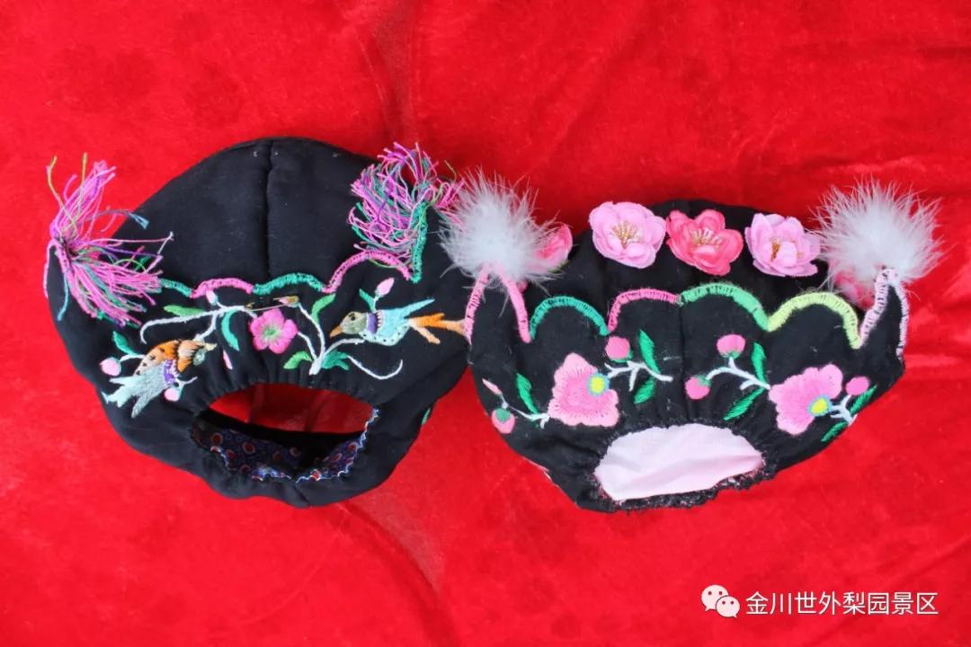 金川嘉绒藏语,金川嘉绒藏族服装